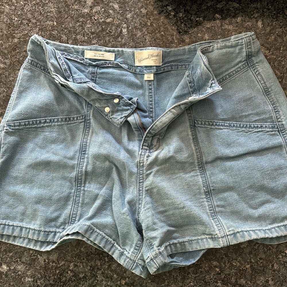 Universal Thread Women’s Hi Rise Midi Denim Shorts